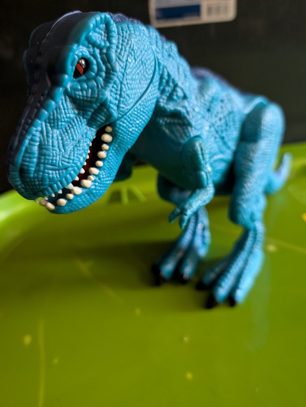 Dragon i-Toys Adventure Force Roaring T-Rex